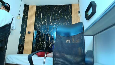 Snapshot of valerihot_1 chatting on April 2, 2026, 3:48 am VALERIO online show from April 2, 2026, 3:48 am