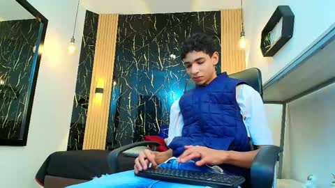 Snapshot of valerihot_1 chatting on April 15, 2026, 3:02 am VALERIO online show from April 15, 2026, 3:02 am