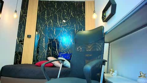 Snapshot of valerihot_1 chatting on April 28, 2026, 3:22 am VALERIO online show from April 28, 2026, 3:22 am