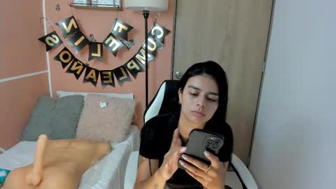Juli C online show from February 19, 2025, 11:36 pm