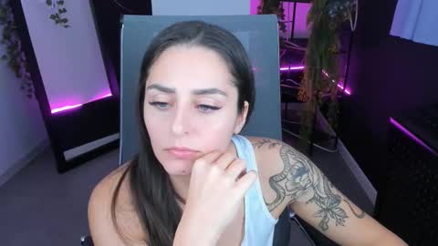 Valerie online show from October 22, 2025, 3:01 pm