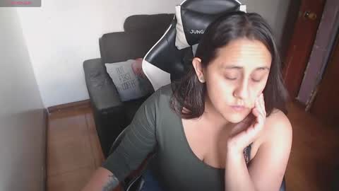 ValeriaMayerss online show from May 3, 2026, 6:47 pm