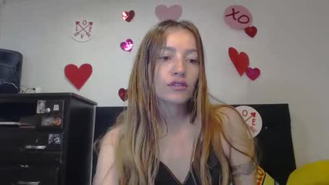 valerivegas online show from February 15, 2026, 1:09 pm
