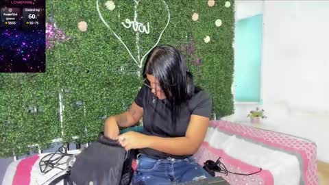 Snapshot of valery_021 chatting on December 30, 2024, 12:09 pm Valery online show from December 30, 2024, 12:09 pm