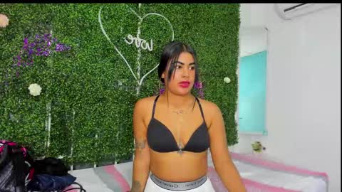 Snapshot of valery_021 chatting on February 1, 2025, 4:00 pm Valery online show from February 1, 2025, 4:00 pm