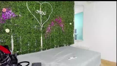 Snapshot of valery_021 chatting on February 7, 2025, 3:08 pm Valery online show from February 7, 2025, 3:08 pm