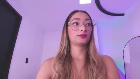 Valeryn online show from February 6, 2026, 3:11 am