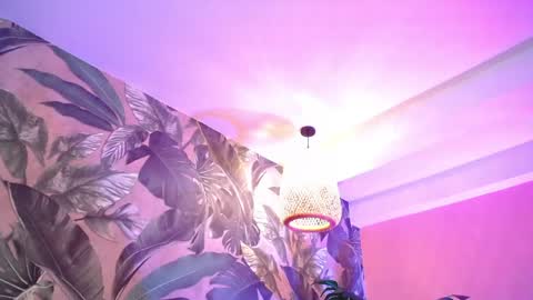 valery_blush online show from April 8, 2026, 4:01 am