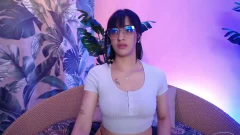 valery_blush online show from April 22, 2026, 4:26 am