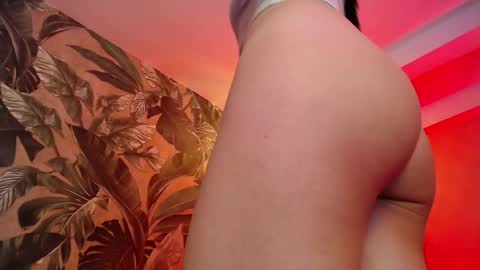 valery_blush online show from May 1, 2026, 4:28 am