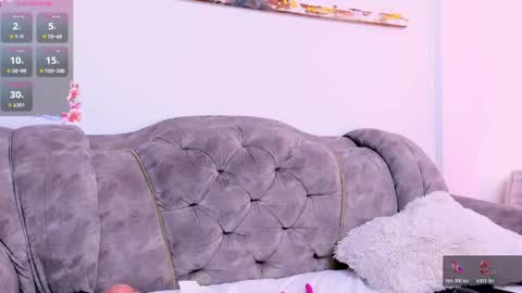 valery_cortez__ online show from May 27, 2026, 11:35 pm