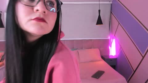 Valery Duran   online show from January 18, 2026, 12:31 pm