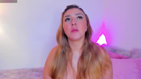 Snapshot of valery_kils chatting on April 30, 2026, 2:07 am VALERY online show from April 30, 2026, 2:07 am
