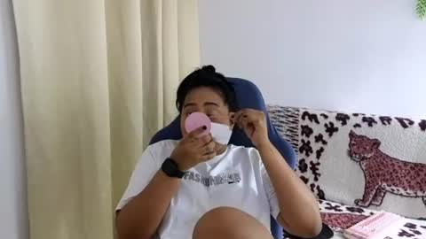 Snapshot of valery_lovex_ chatting on August 3, 2026, 10:21 am valery_lovex_ online show from August 3, 2026, 10:21 am