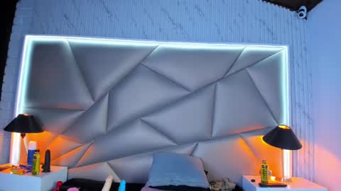 valery_smith15 online show from February 16, 2025, 9:15 am