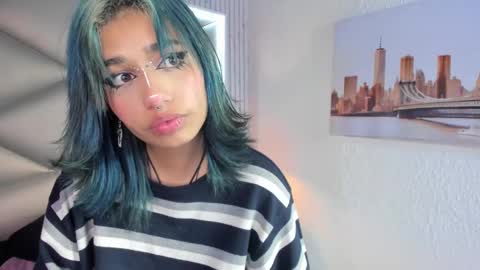 valery_smith15 online show from March 7, 2025, 6:24 am