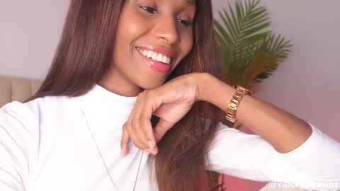 Snapshot of valery_swan1 chatting on September 10, 2025, 4:01 am Valery swan1 online show from September 10, 2025, 4:01 am