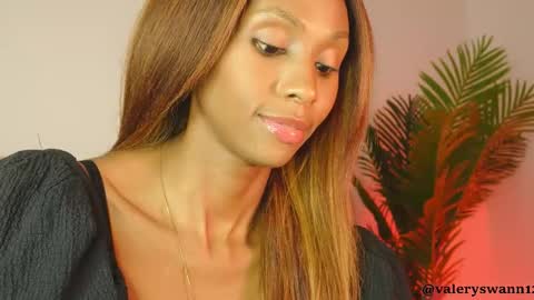 Snapshot of valery_swan1 chatting on October 29, 2025, 4:04 am Valery swan1 online show from October 29, 2025, 4:04 am