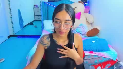Snapshot of valery_taylor_1 chatting on April 18, 2026, 2:04 am valery online show from April 18, 2026, 2:04 am