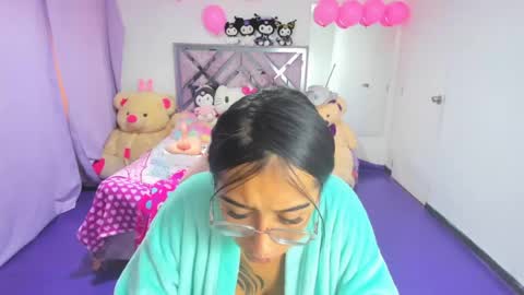 Snapshot of valery_taylor_1 chatting on June 27, 2026, 12:22 pm valery online show from June 27, 2026, 12:22 pm