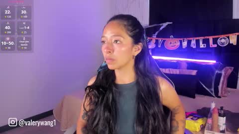 Snapshot of valery_wang chatting on October 8, 2025, 11:30 am Val online show from October 8, 2025, 11:30 am