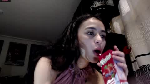 B V Naughty online show from February 19, 2025, 5:38 am