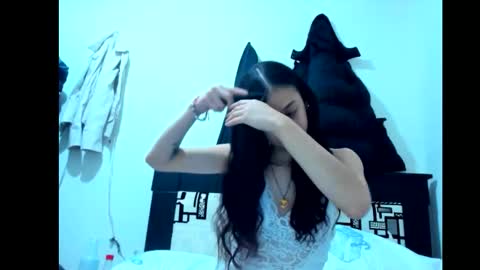 B V Naughty online show from November 12, 2025, 7:35 pm