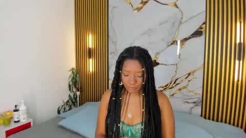 Snapshot of valerycortezm chatting on September 19, 2025, 1:56 pm Valery online show from September 19, 2025, 1:56 pm