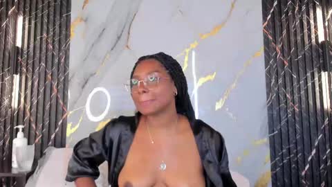 Snapshot of valerycortezm chatting on September 29, 2025, 12:49 am Valery online show from September 29, 2025, 12:49 am