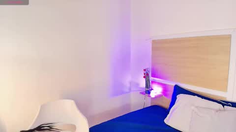 Snapshot of valerycortezm chatting on October 1, 2025, 12:00 pm Valery online show from October 1, 2025, 12:00 pm