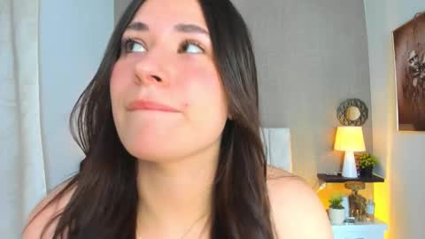 Snapshot of valeryfoxt chatting on March 4, 2026, 2:17 am valery online show from March 4, 2026, 2:17 am