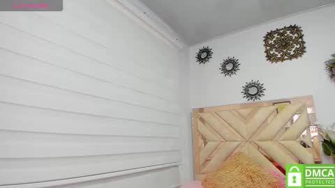 Snapshot of valeryrossee chatting on November 20, 2025, 5:34 pm VALERIA online show from November 20, 2025, 5:34 pm
