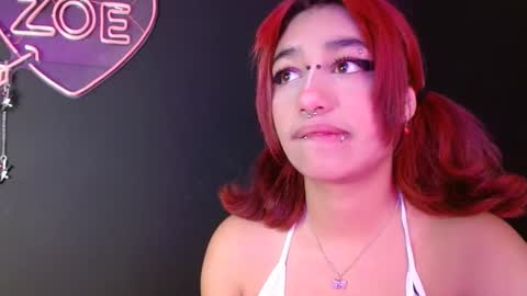 Snapshot of valerysmith18 chatting on September 23, 2025, 4:37 am zoe online show from September 23, 2025, 4:37 am