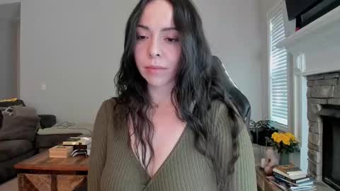 Snapshot of valerysquirt_19 chatting on September 16, 2025, 1:23 pm valerie online show from September 16, 2025, 1:23 pm