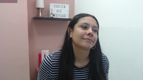 Snapshot of valevicious chatting on May 11, 2026, 2:45 pm valevicious online show from May 11, 2026, 2:45 pm