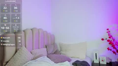 valey_x online show from February 3, 2026, 6:40 am