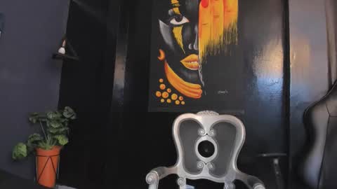 Snapshot of valka_ross chatting on October 16, 2025, 11:17 pm VALKA ROSS online show from October 16, 2025, 11:17 pm