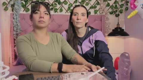 Snapshot of valkiria_and_dione chatting on April 16, 2026, 7:58 pm Valkiria and Dione online show from April 16, 2026, 7:58 pm