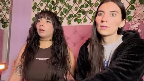 Snapshot of valkiria_and_dione chatting on April 30, 2026, 1:17 pm Valkiria and Dione online show from April 30, 2026, 1:17 pm