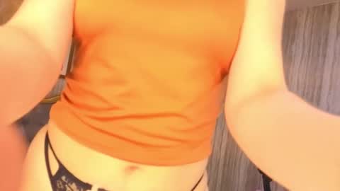 Snapshot of valkiria_ardent_s chatting on October 2, 2025, 1:18 pm Valkiria  online show from October 2, 2025, 1:18 pm