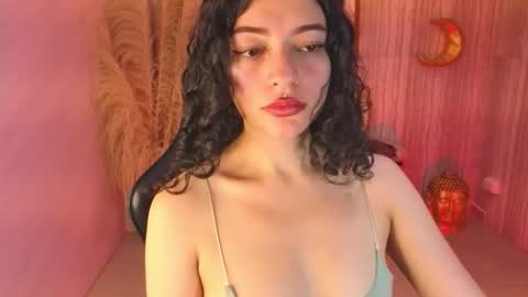 Valkiria  online show from November 18, 2025, 1:15 pm