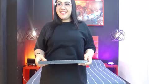 Valkirye  online show from March 21, 2026, 11:04 am