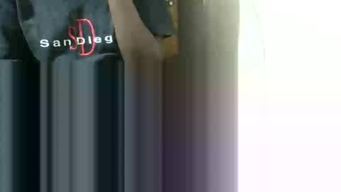 Snapshot of vall_love chatting on November 16, 2025, 8:31 am Pretty online show from November 16, 2025, 8:31 am