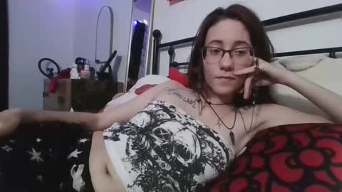 Vallerie Starr online show from January 3, 2025, 1:27 am