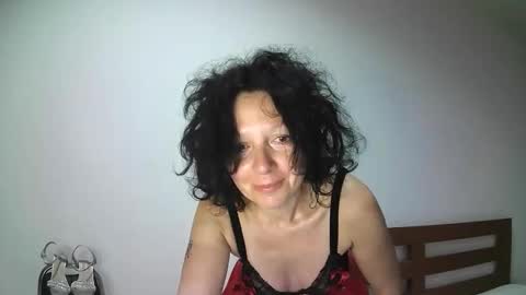 ValleriWind online show from February 16, 2026, 11:45 pm