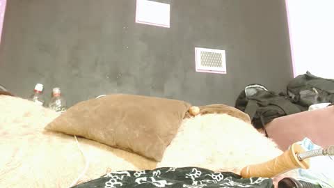 Valerie online show from January 18, 2025, 1:52 am