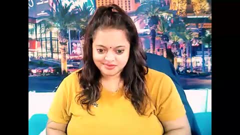 Snapshot of valleyval chatting on December 28, 2024, 6:17 am indianvalvet priya is back online show from December 28, 2024, 6:17 am