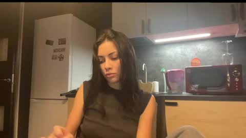 Little Devil online show from January 4, 2025, 5:47 pm