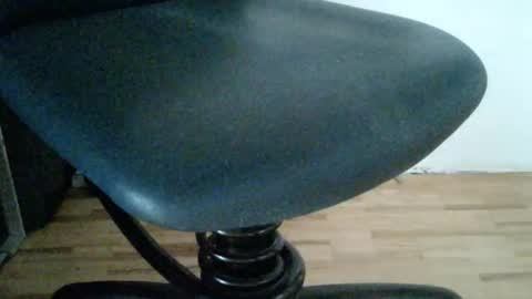 Snapshot of valoryys chatting on October 23, 2025, 7:40 am valoryys online show from October 23, 2025, 7:40 am