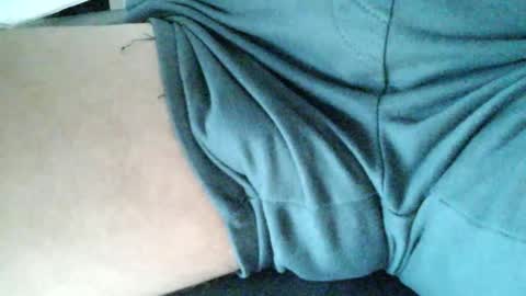 Snapshot of valoryys chatting on October 26, 2025, 10:21 am valoryys online show from October 26, 2025, 10:21 am